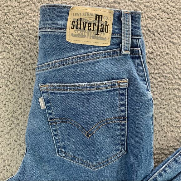 Levi's Silvertab High Waisted Mom Jeans Tapered Women's Jeans  -  Size:  28 - Picture 8 of 16